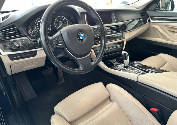 BMW Seria 5 cena 76999 przebieg: 278888, rok produkcji 2016 z Zgierz małe 254